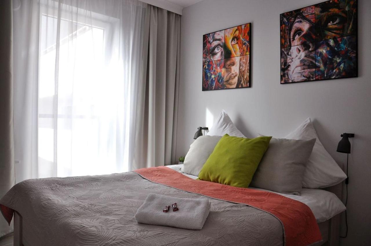 Q Apart Gold- Klimatyzowany 3 Pokojowy Apartament Przy Manufakturze Z Garazem Gratis, Fv วูดช์ ภายนอก รูปภาพ
